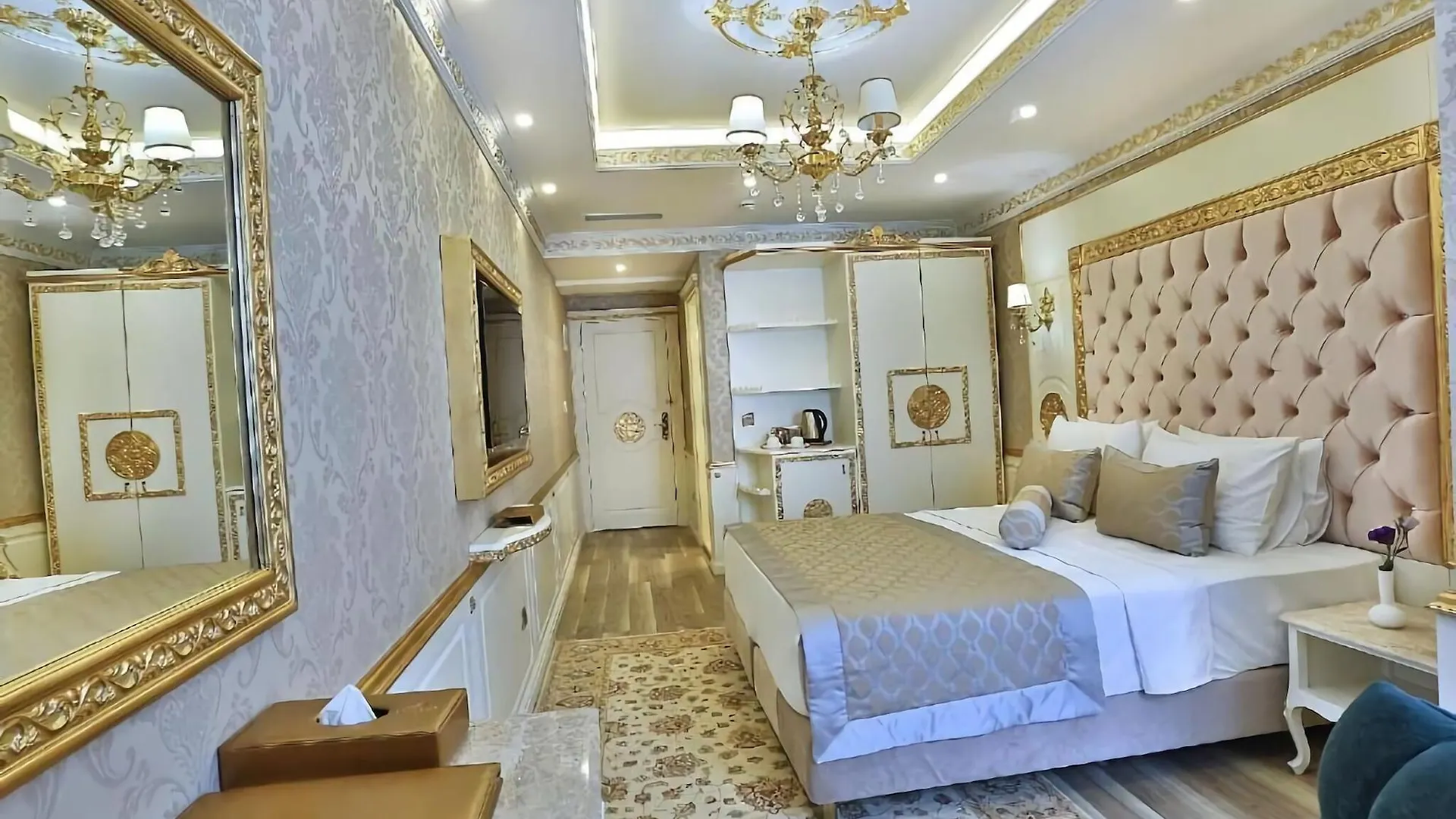 Hotel Emirhan Palace Istanbul 3*,