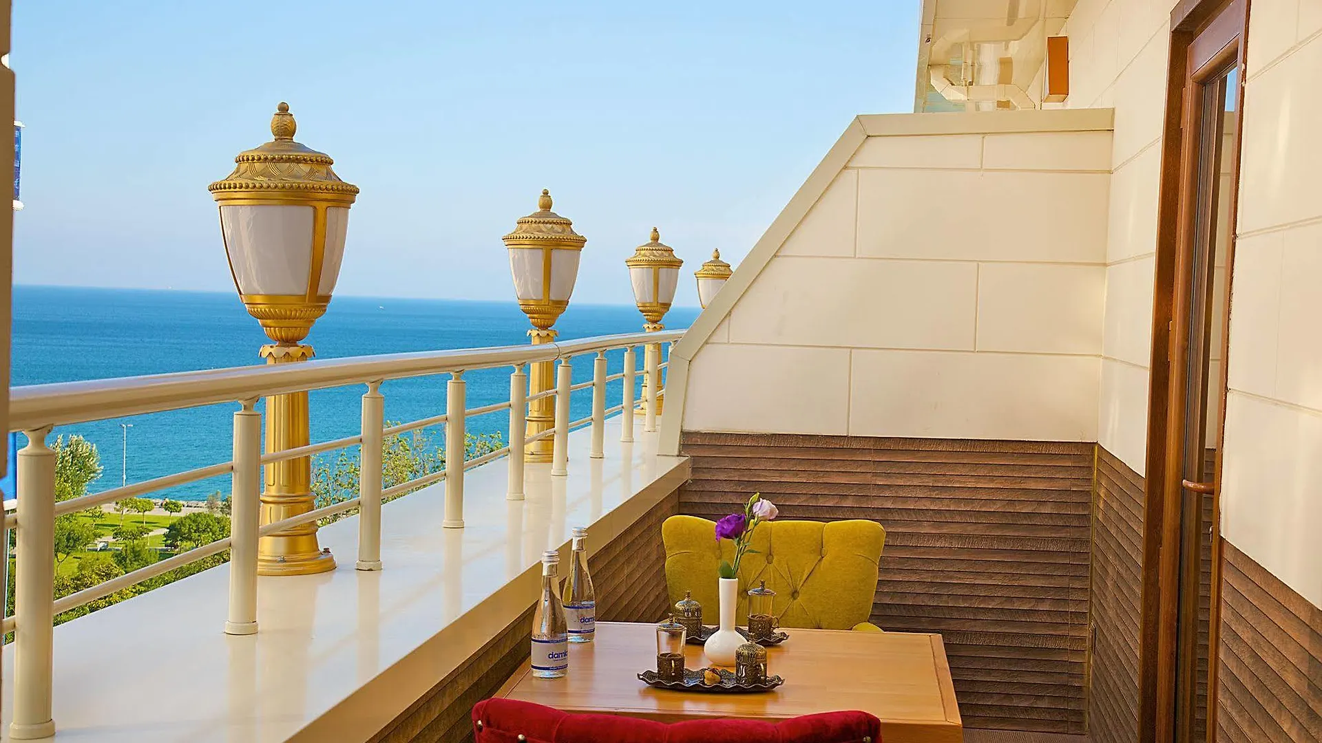 Hotel Emirhan Palace Istanbul